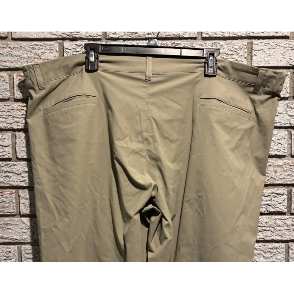 Adidas Mens Ultimate365 Tapered Golf Pants Khaki Tan 44x32 IU2845
